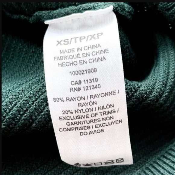 Dark pine green top - Picture 10 of 11